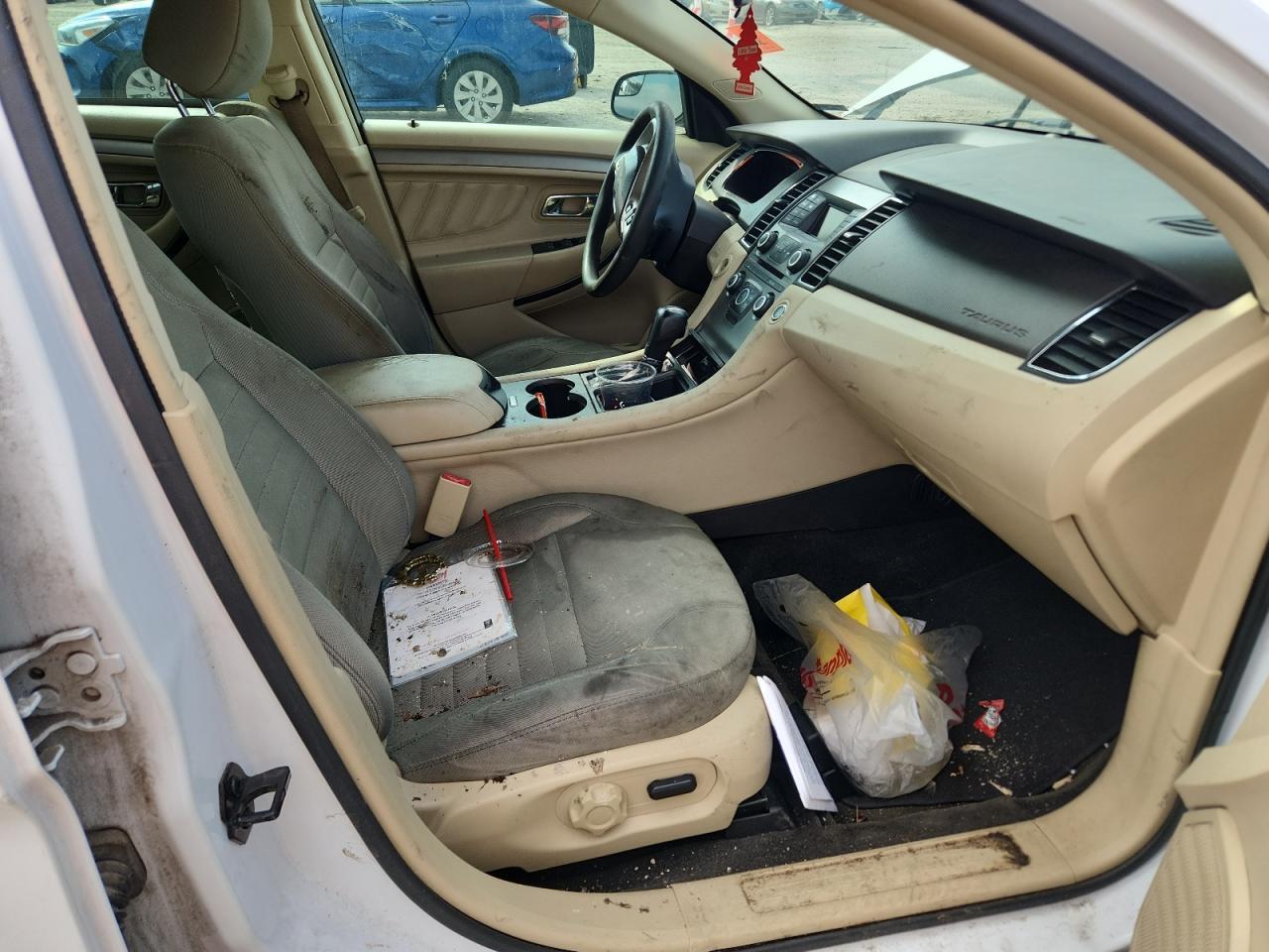 2015 Ford Taurus Se - Фото 7