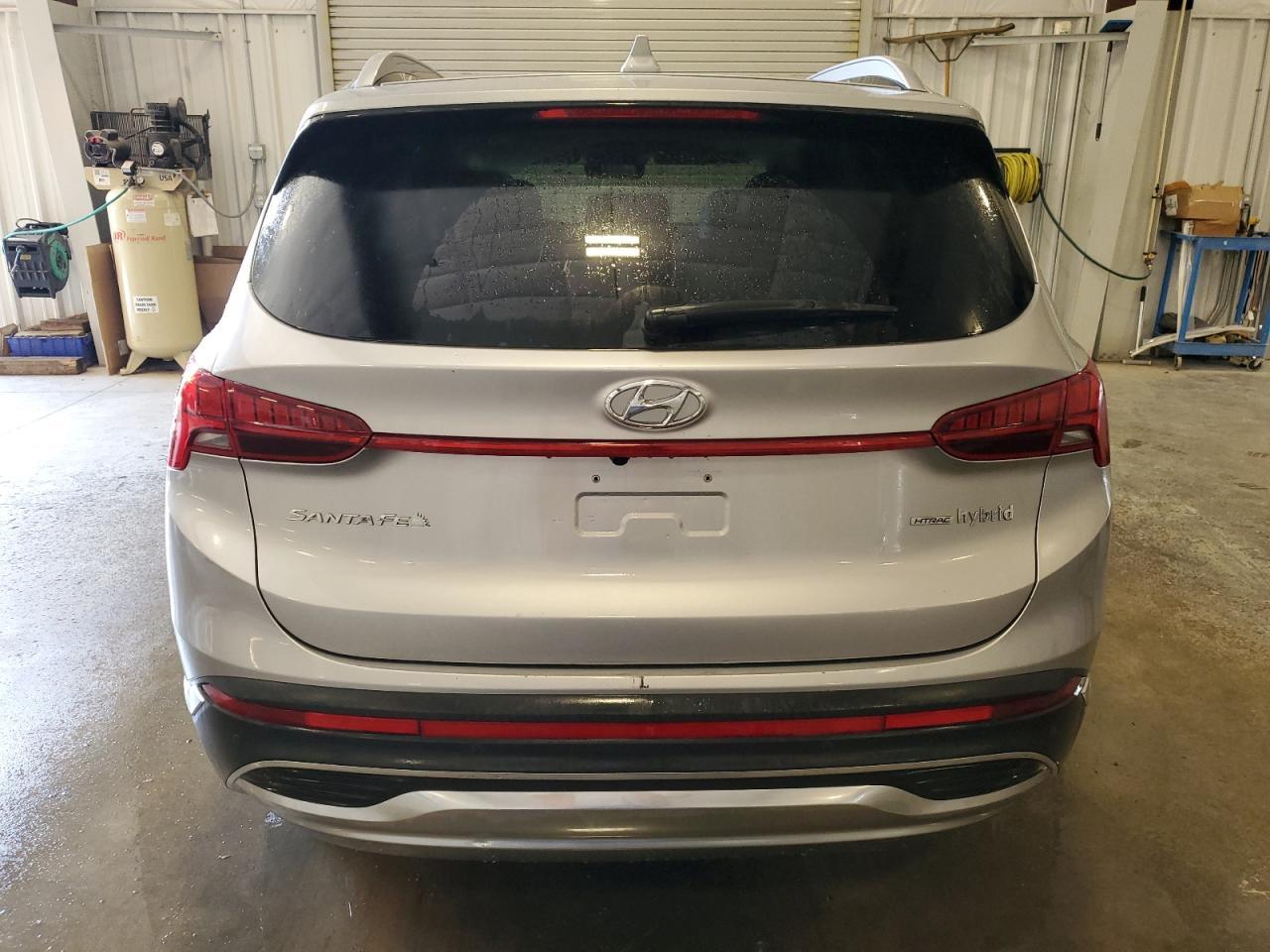 2023 Hyundai Santa Fe Limited - Image 6