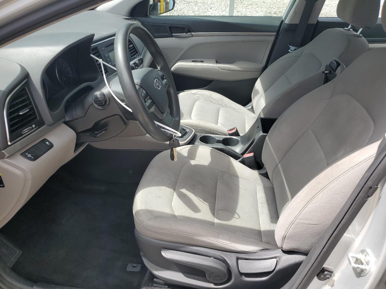 2017 Hyundai Elantra Se - Фото 7