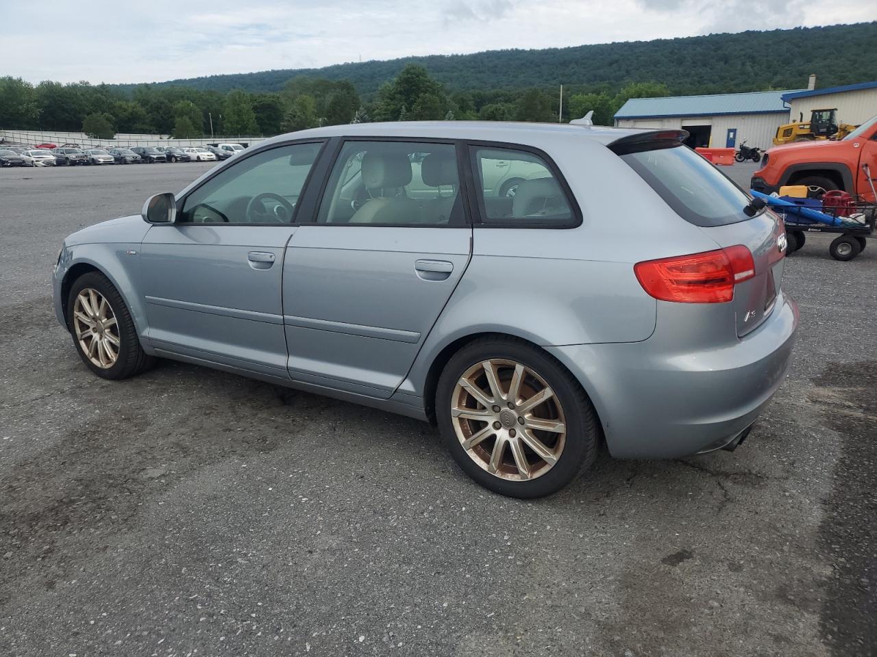 2010 Audi A3 Premium Plus - Фото 2