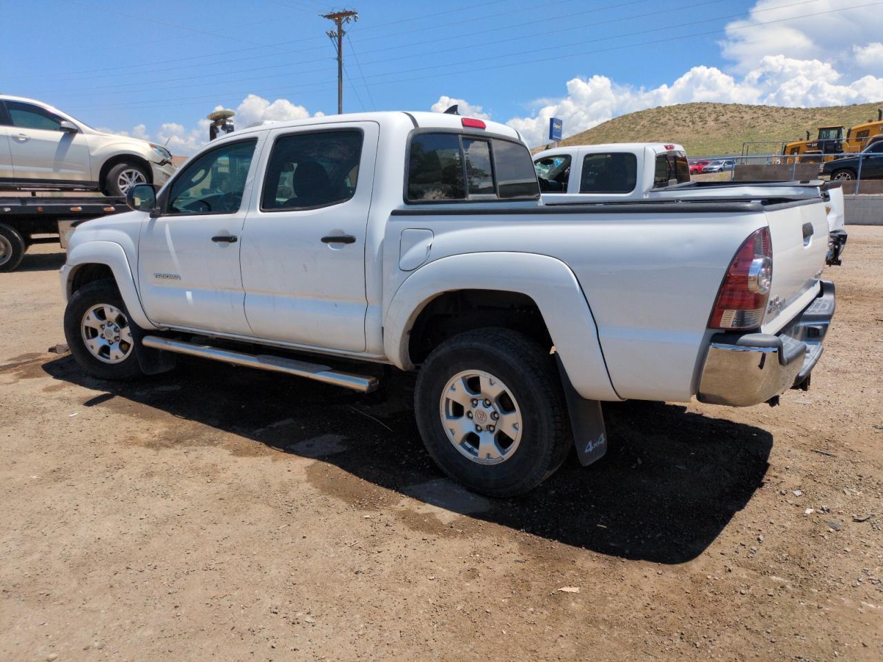 2015 Toyota Tacoma Double Cab - Image 2