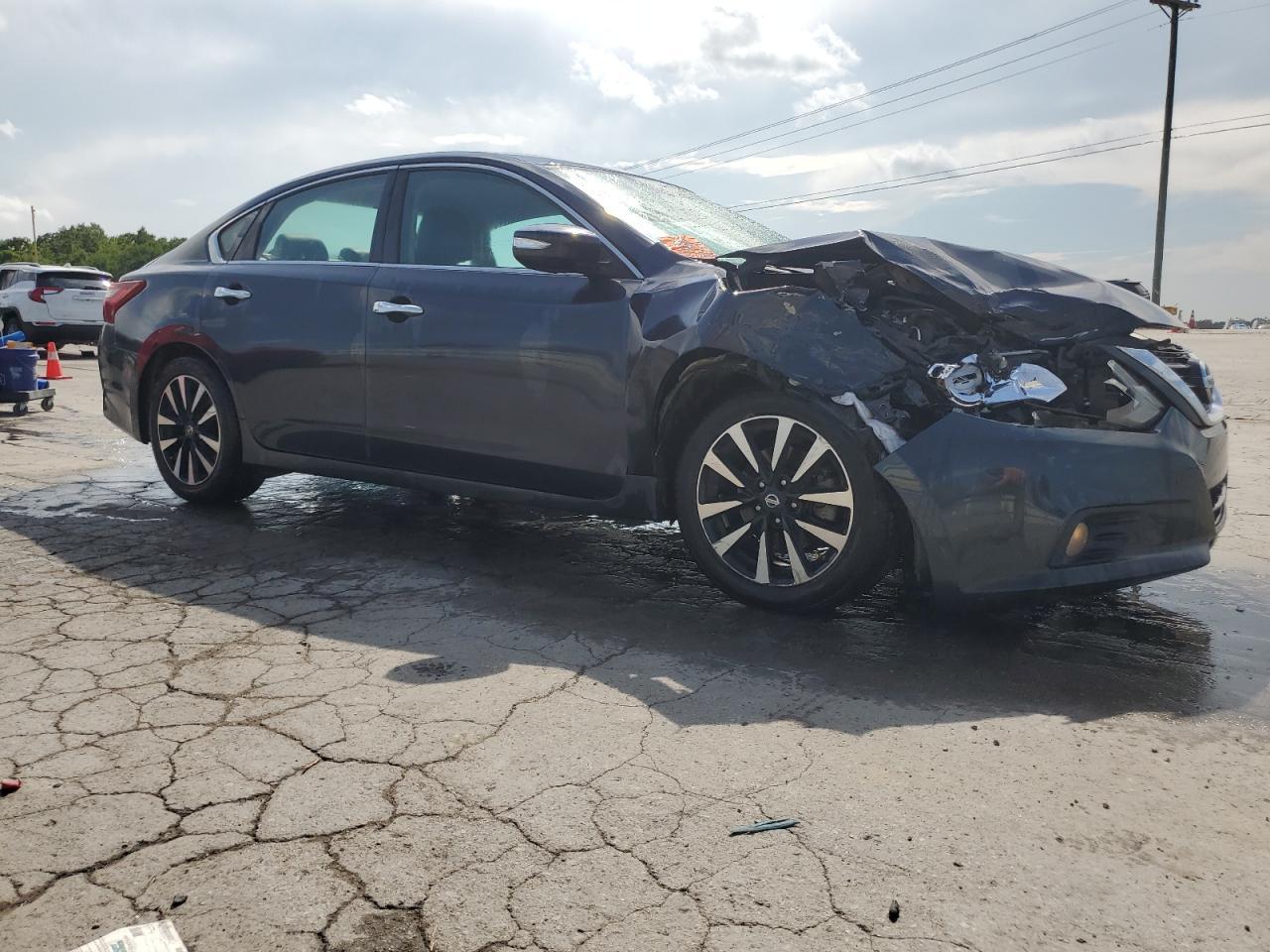 2018 Nissan Altima 2.5 - Image 4