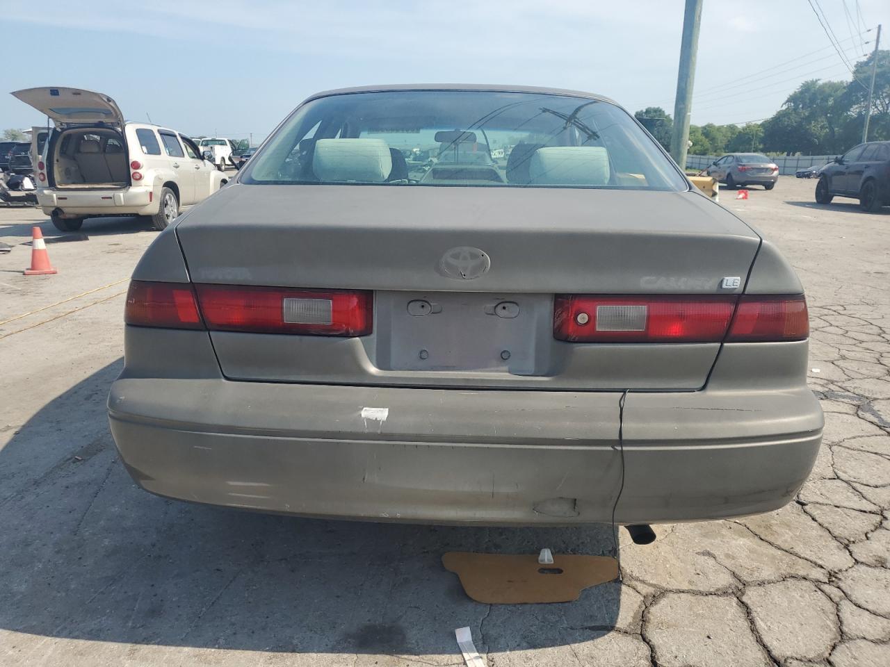 1998 Toyota Camry Ce - Image 6