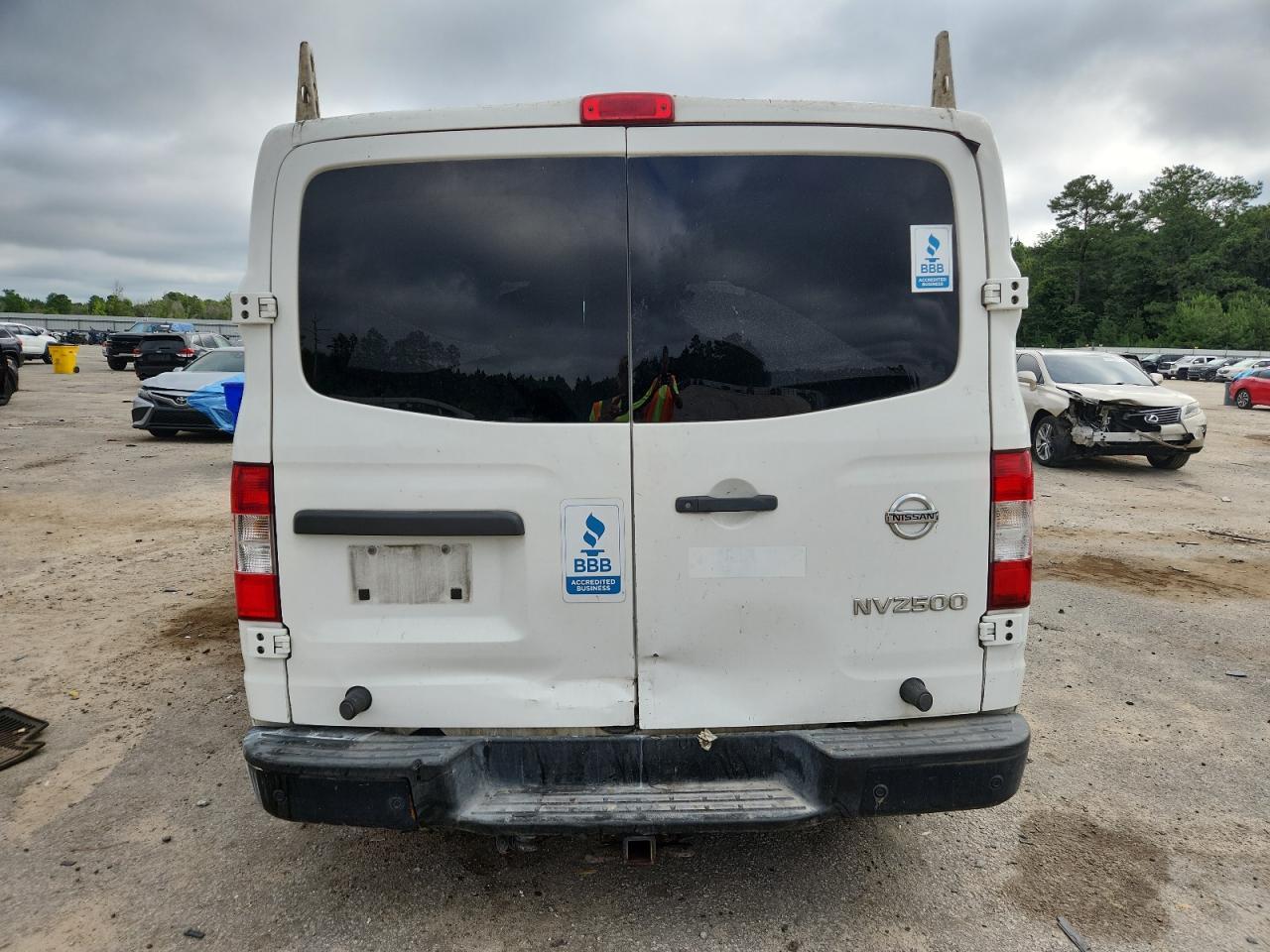 2017 Nissan Nv 2500 S - Фото 6