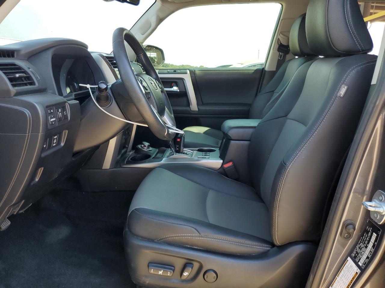 2021 Toyota 4Runner Sr5/Sr5 Premium - Image 7