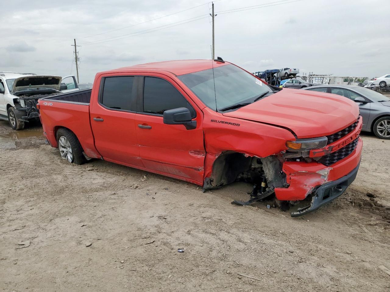 2021 Chevrolet Silverado K1500 Custom - Фото 4