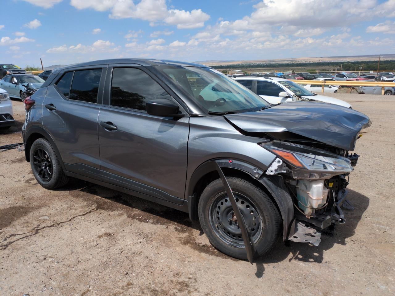 2021 Nissan Kicks S - Фото 4