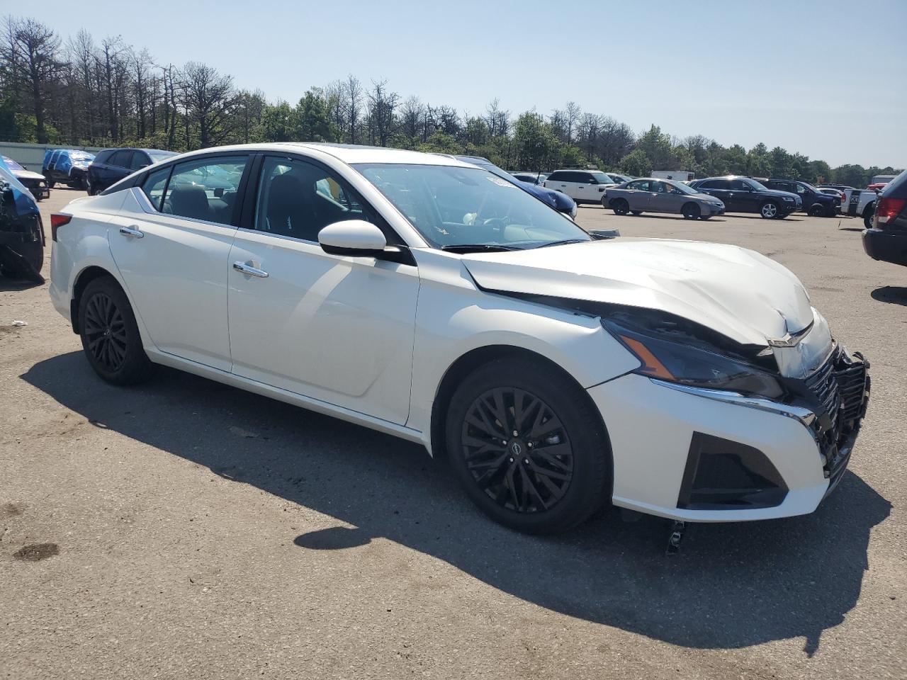 2025 Nissan Altima Sv - Фото 4