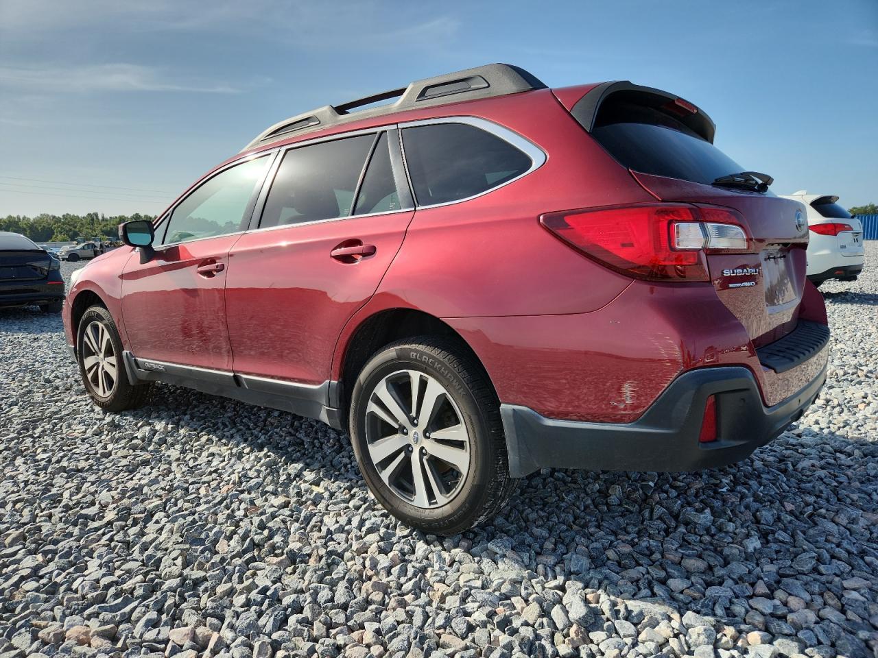 2019 Subaru Outback 2.5I Limited - Image 2