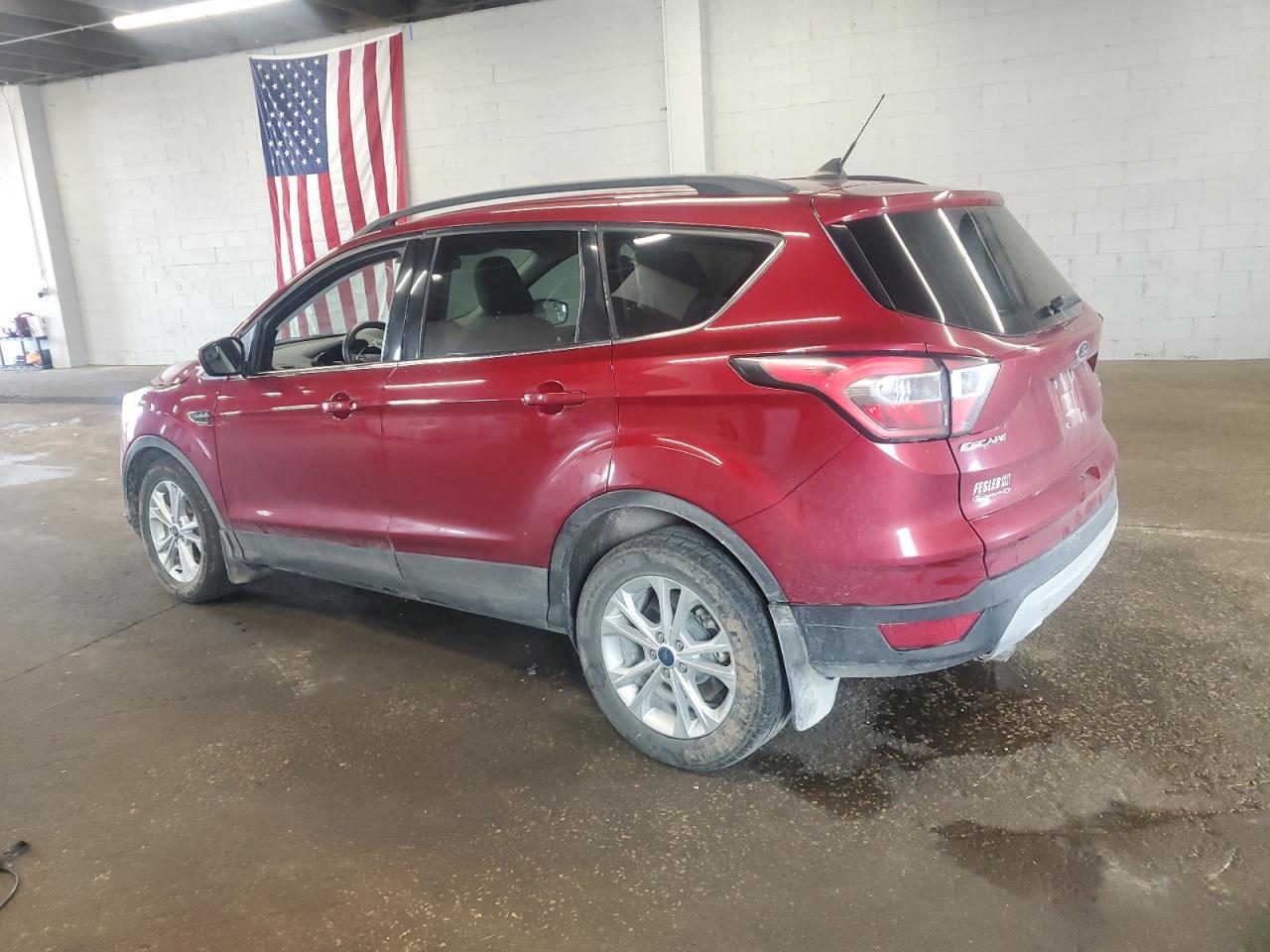 2018 Ford Escape Se - Фото 2