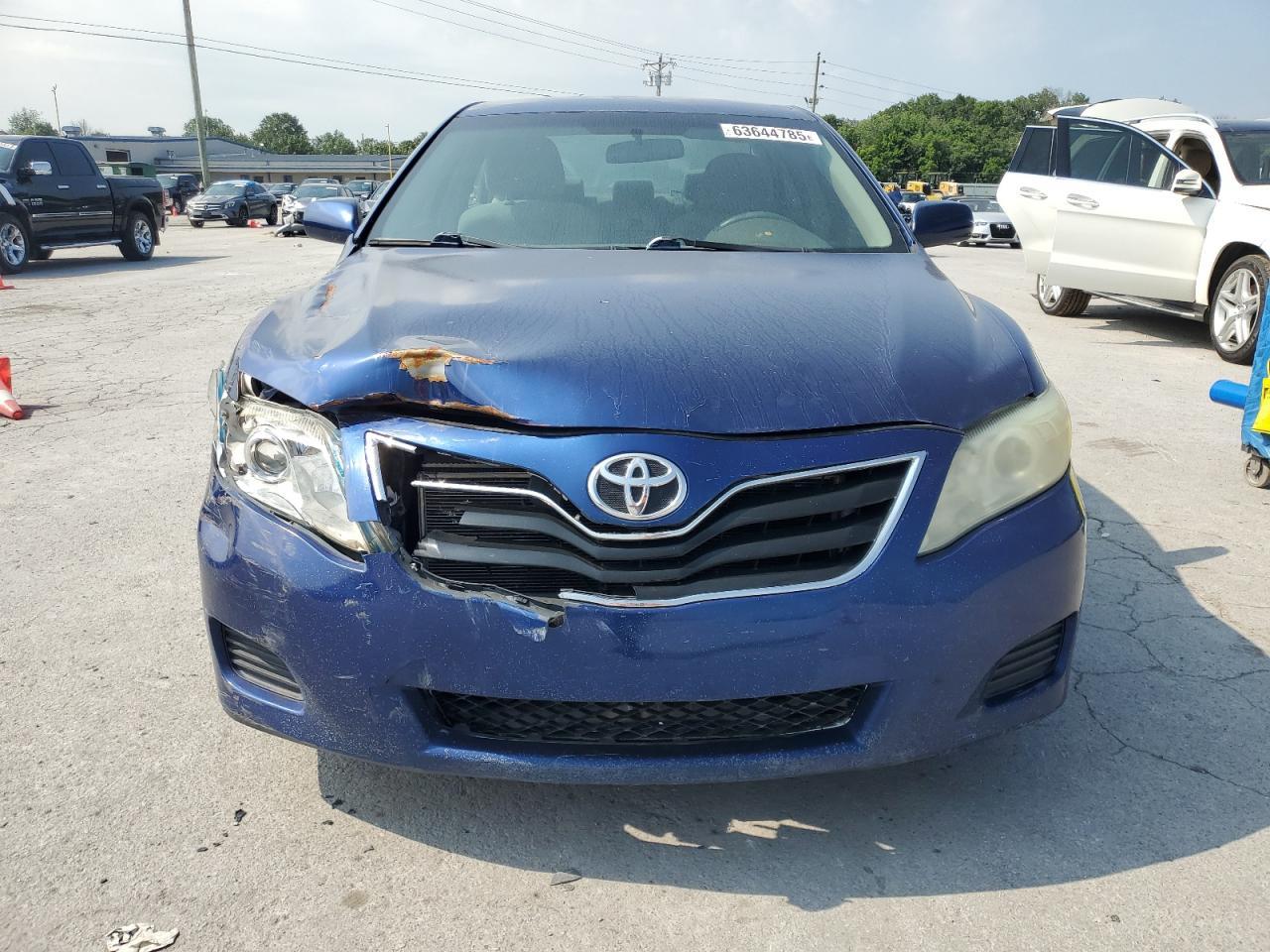 2010 Toyota Camry Base - Image 5