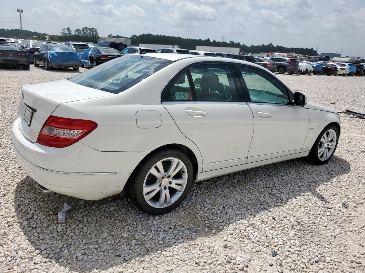 2009 Mercedes-Benz C 300 - Image 3