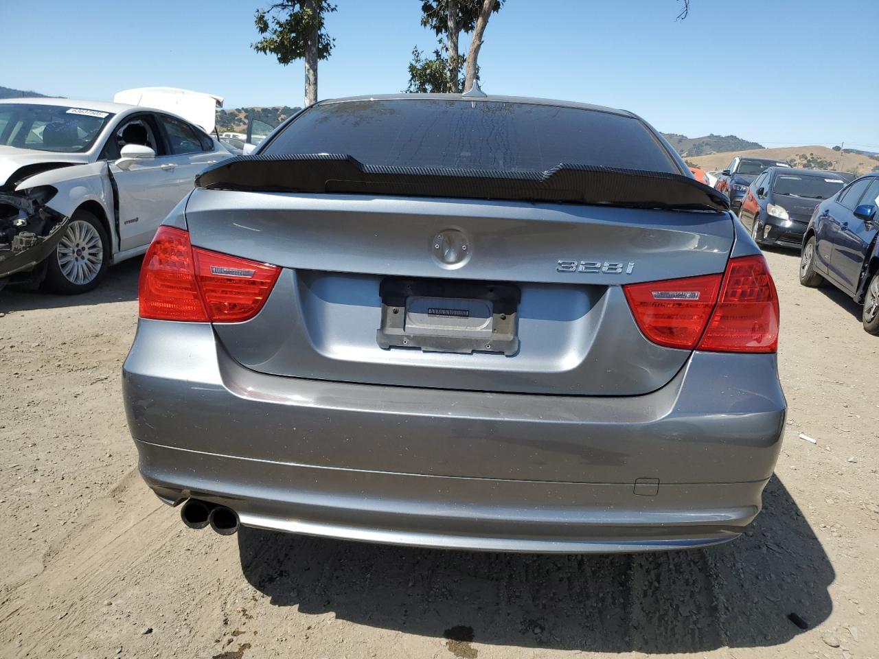 2011 BMW 328 I Sulev - Фото 6