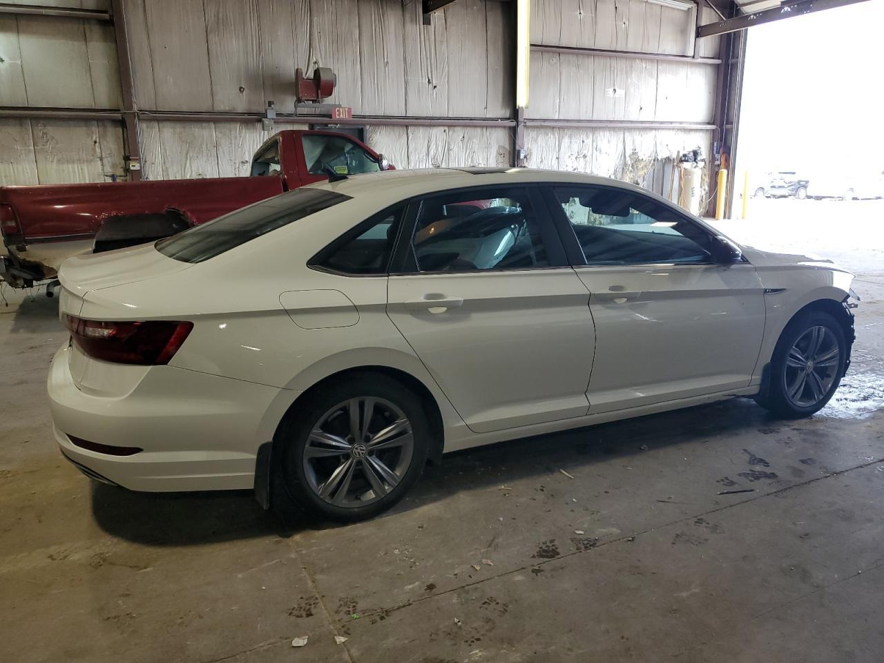 2021 Volkswagen Jetta S - Фото 3