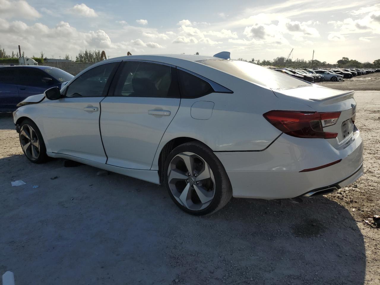 2019 Honda Accord Lx - Фото 2