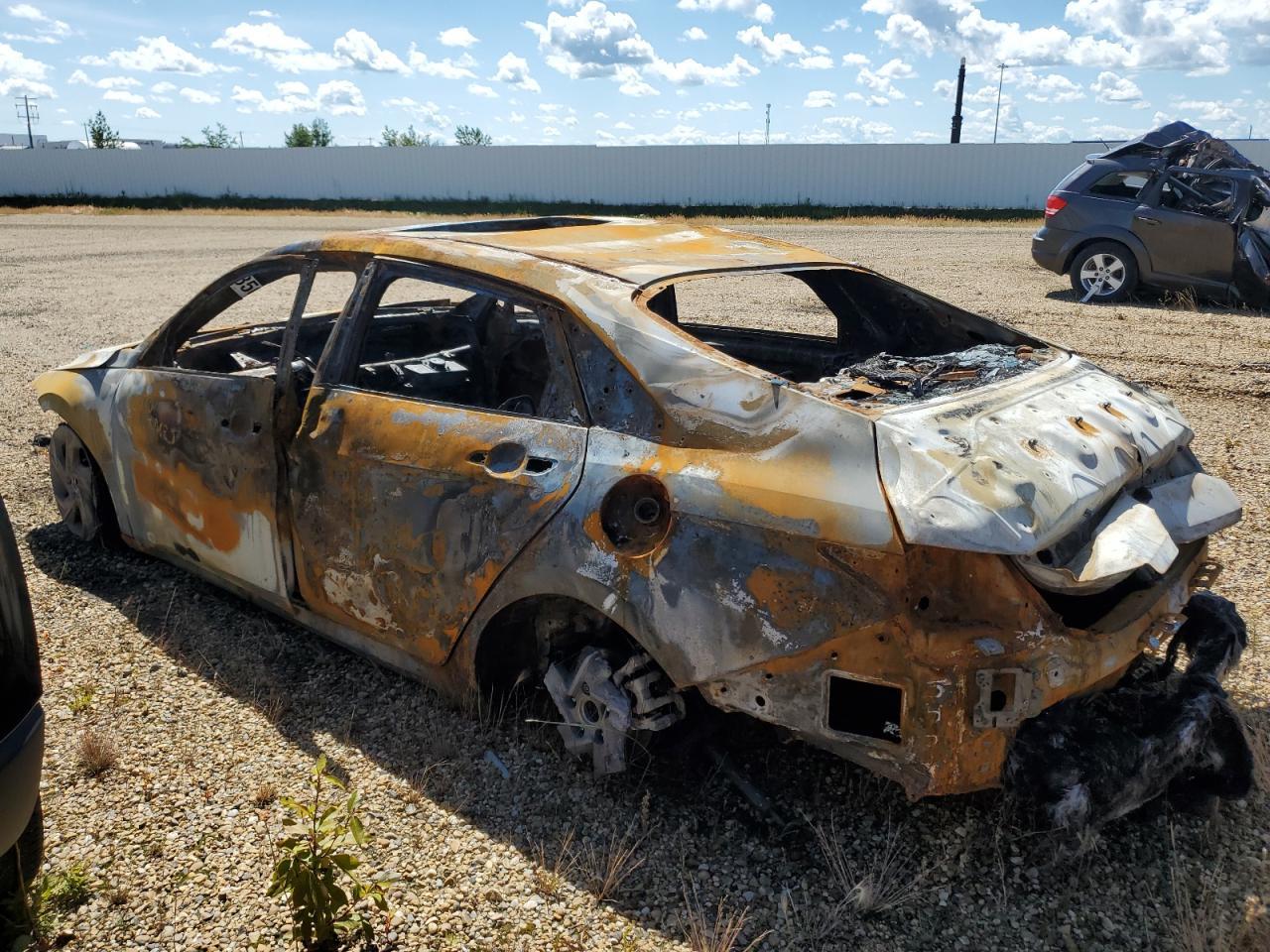 2024 Hyundai Elantra Luxury - Фото 2