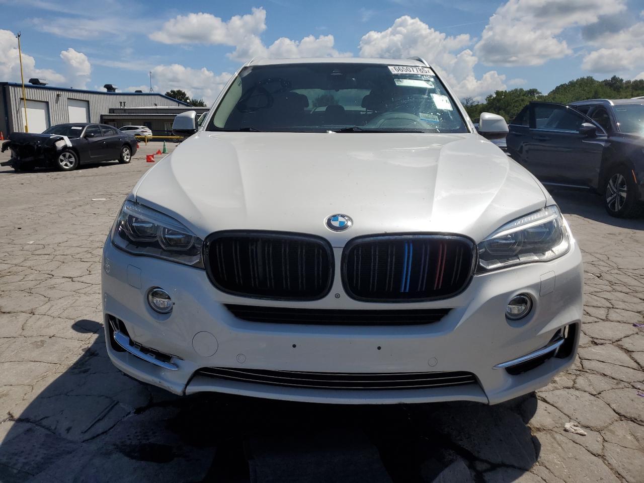 2015 BMW X5 xDrive50I - Фото 5