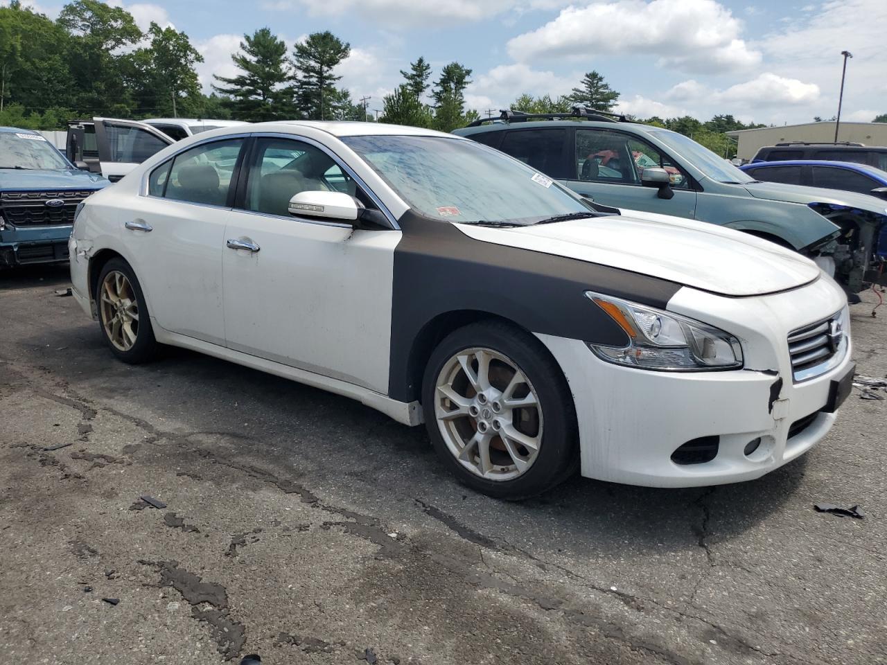 2012 Nissan Maxima S - Image 4