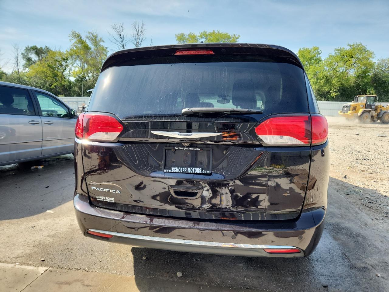 2017 Chrysler Pacifica Touring L - Фото 6