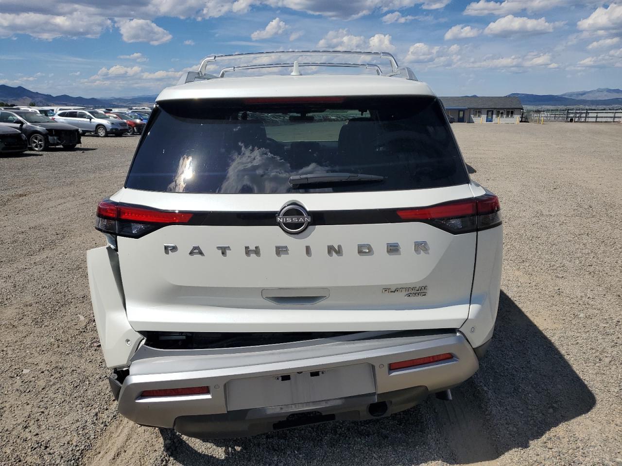 2024 Nissan Pathfinder Platinum - Image 6