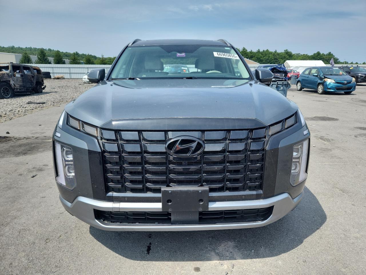 2024 Hyundai Palisade Limited - Image 5