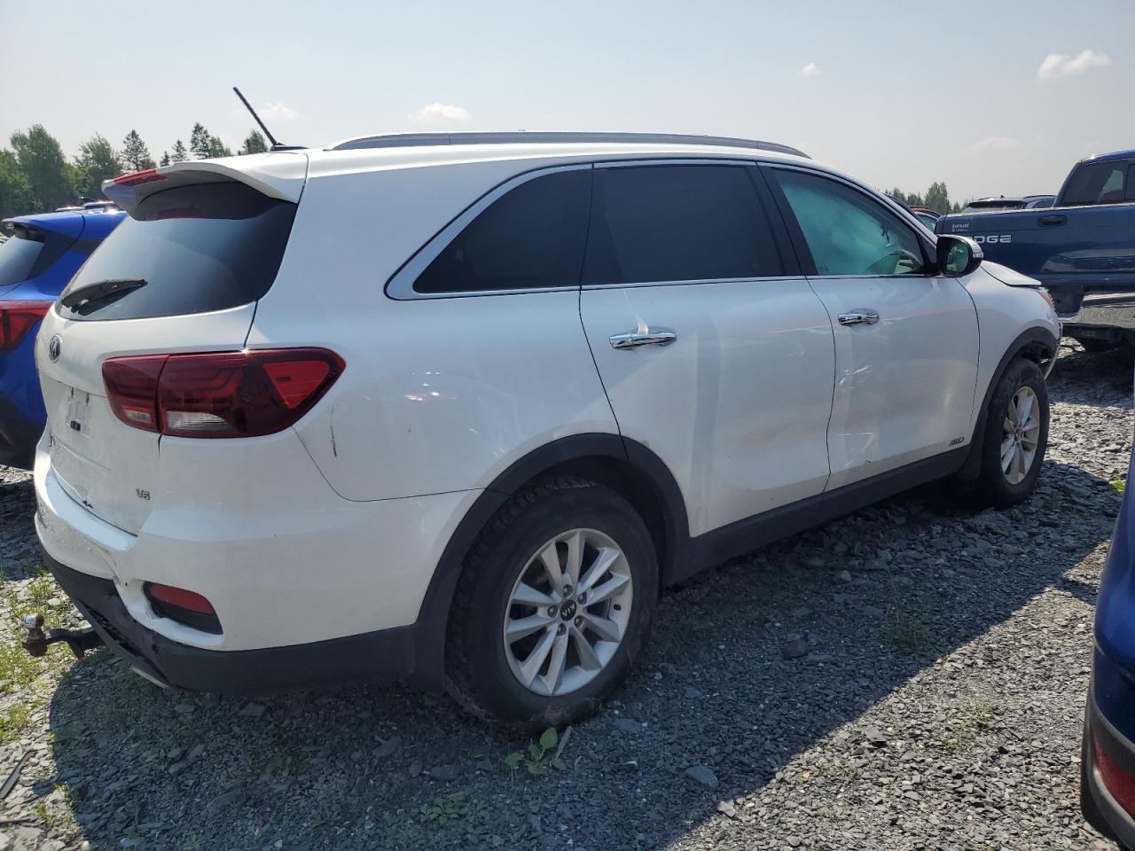 2020 Kia Sorento S - Image 3