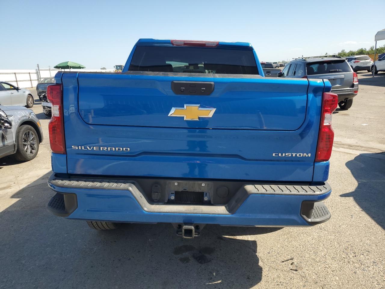 2024 Chevrolet Silverado K1500 Custom - Фото 6