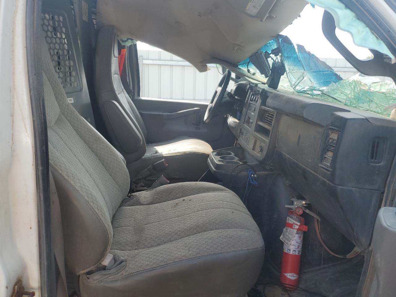 2020 Chevrolet Express G2500 - Фото 7