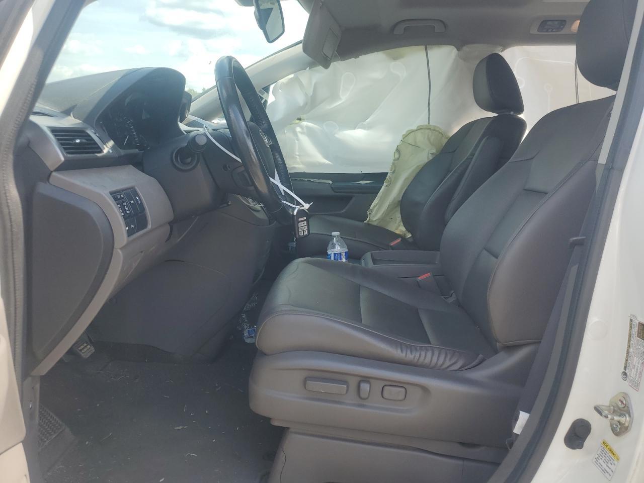 2015 Honda Odyssey Touring - Фото 7