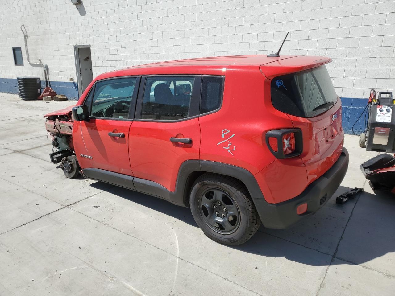 2017 Jeep Renegade Sport - Image 2