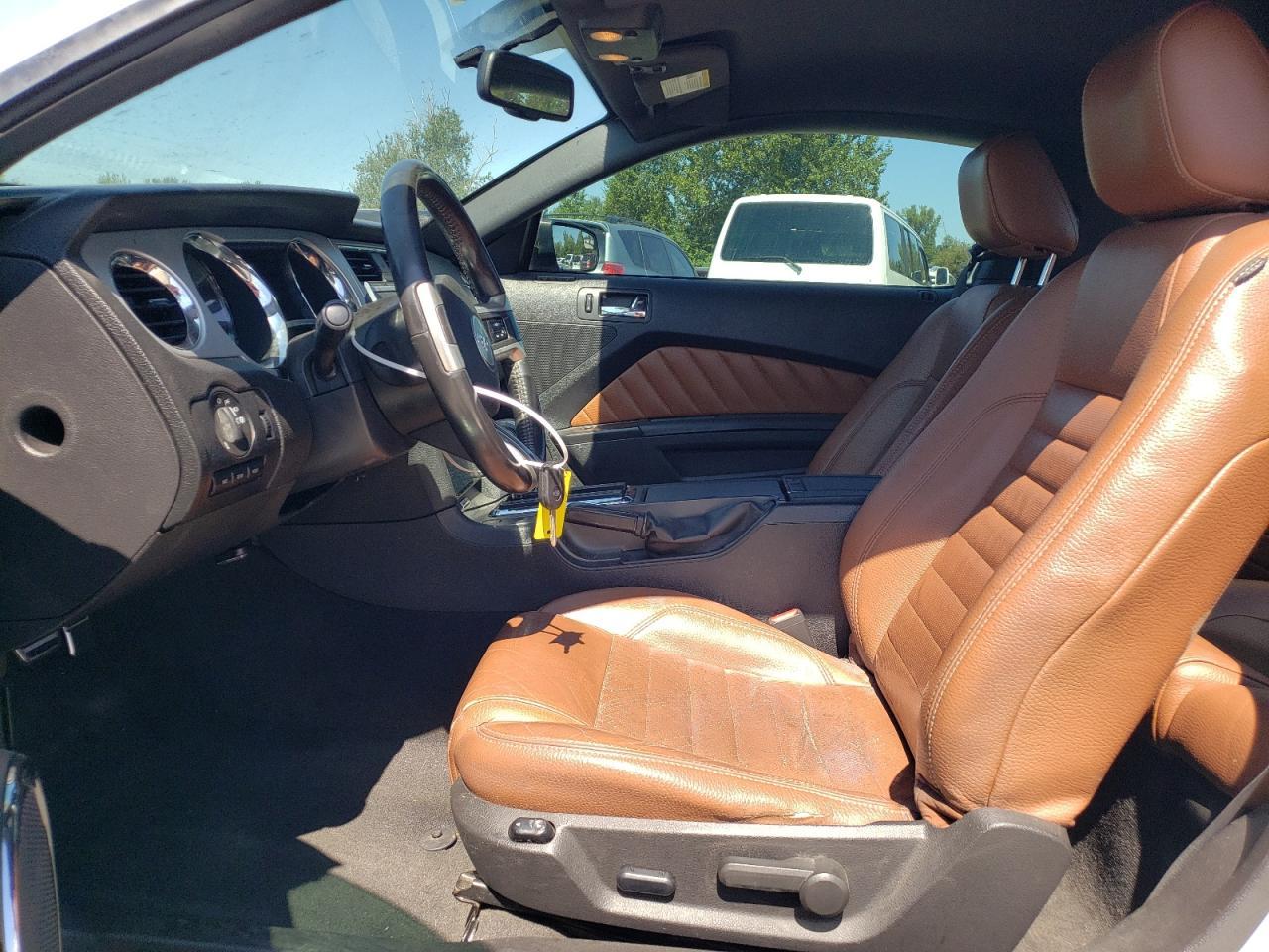 2011 Ford Mustang - Фото 7