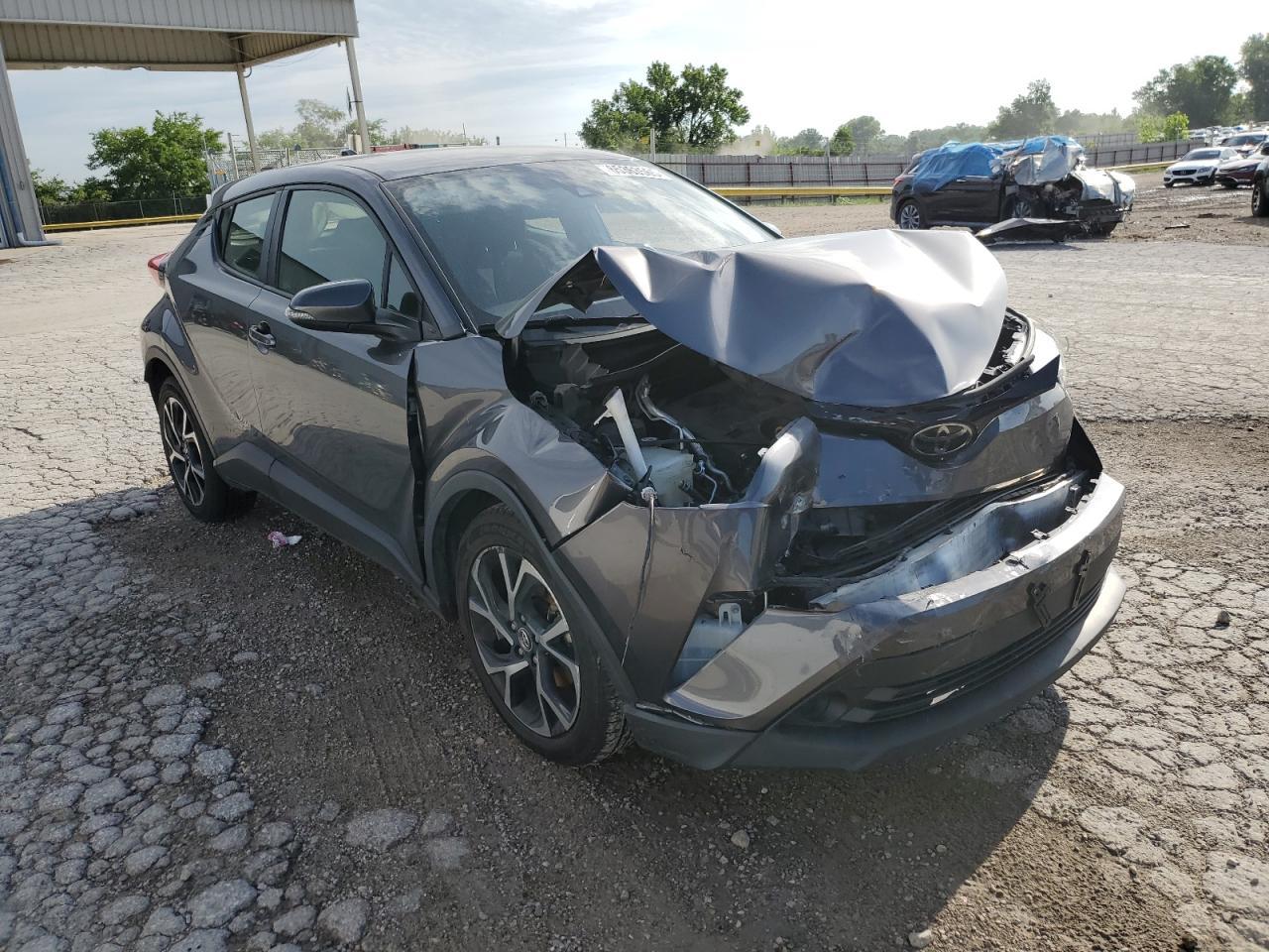 2019 Toyota C-Hr Xle - Фото 4