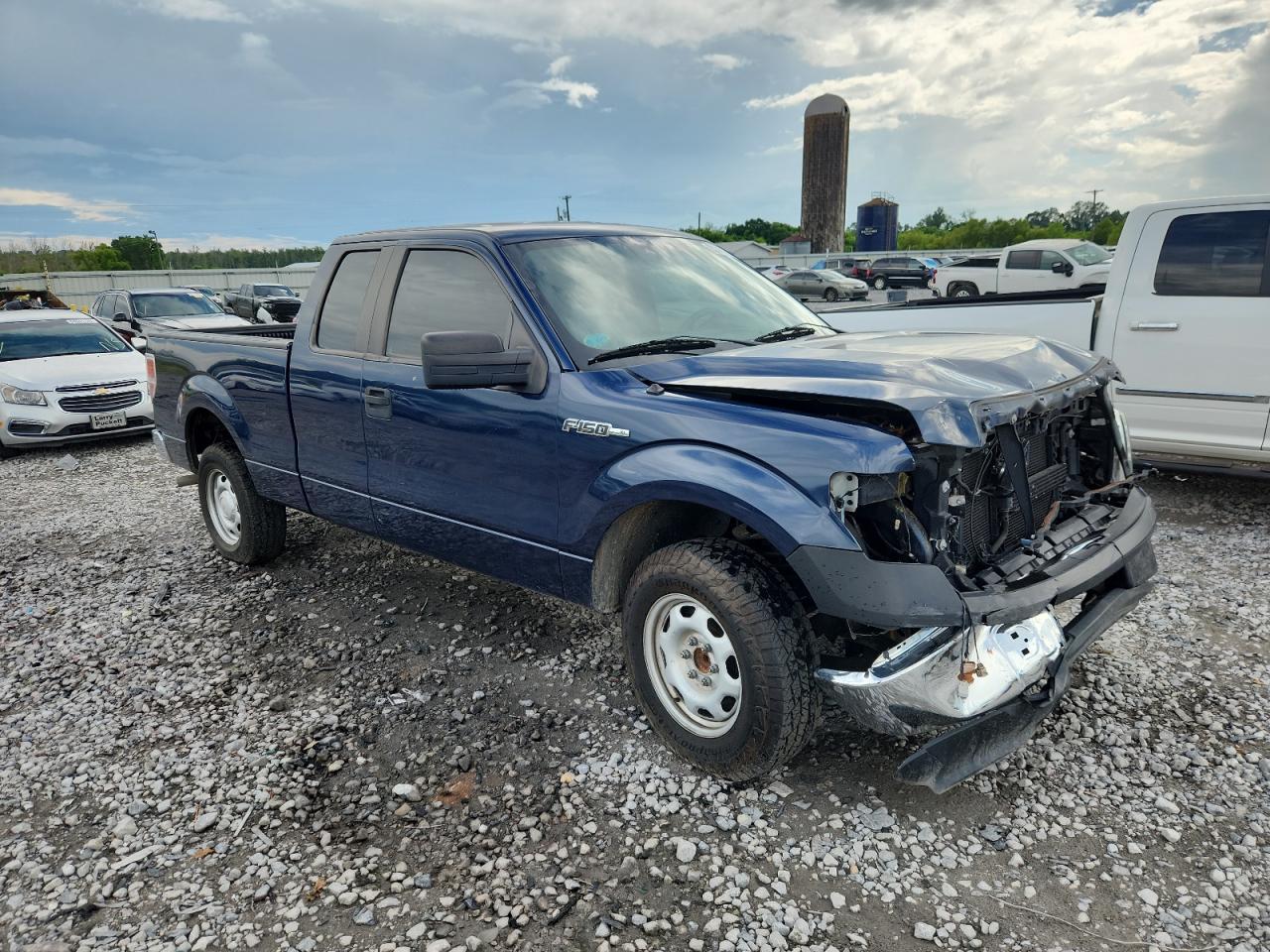 2013 Ford F150 Super Cab - Фото 4