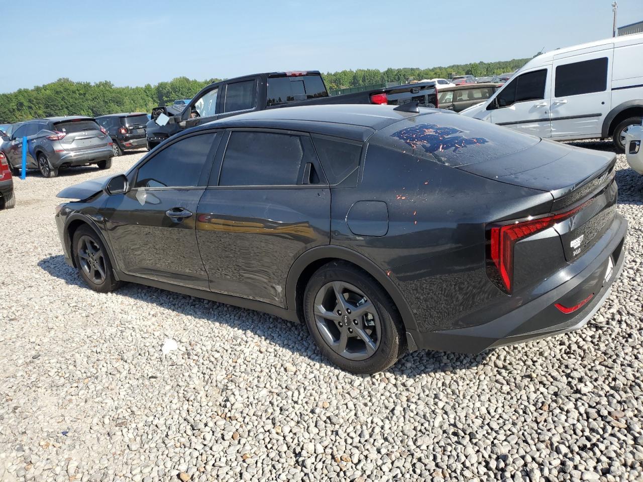 2025 Kia K4 Lx - Фото 2