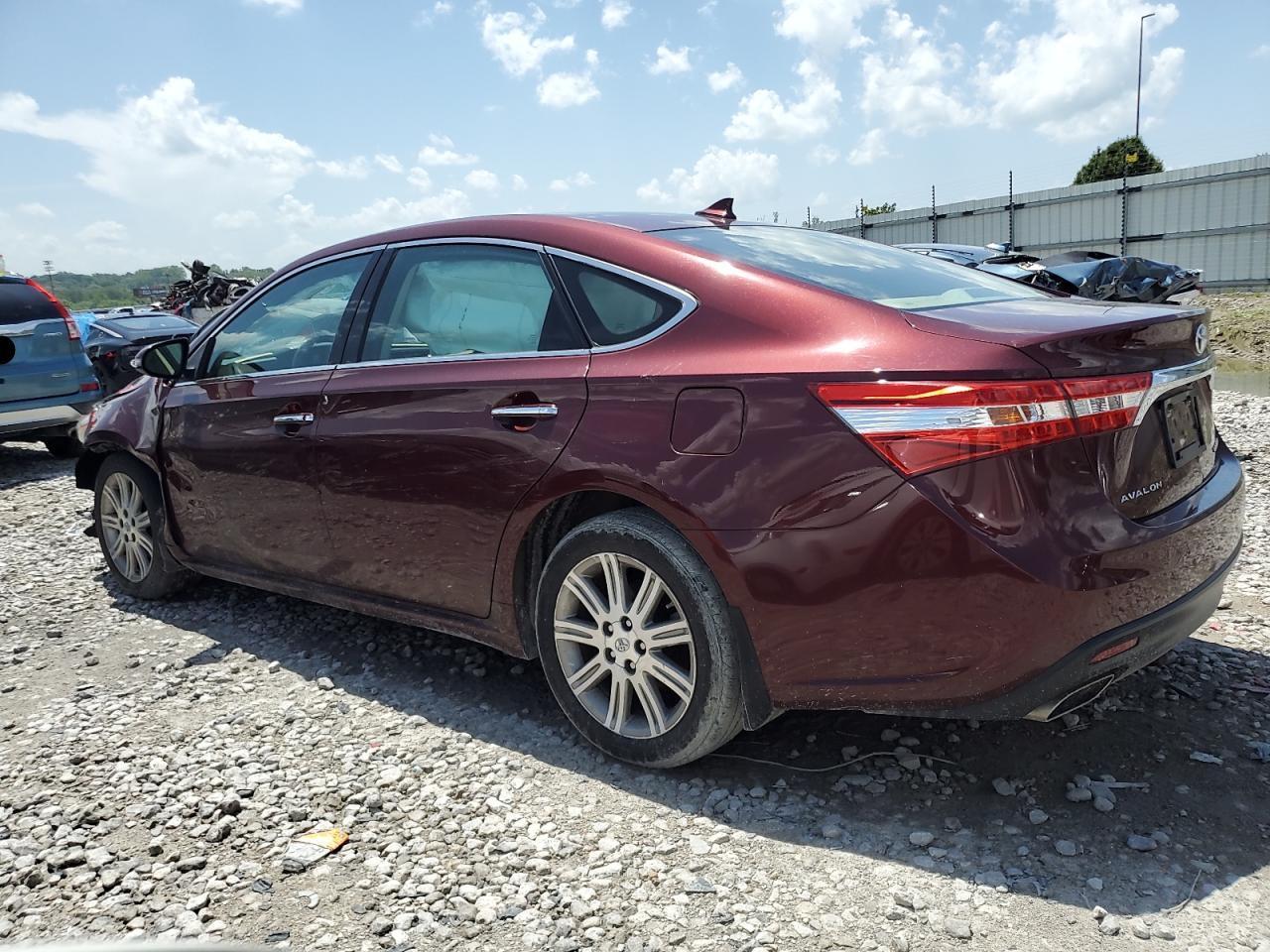 2014 Toyota Avalon Base - Image 2