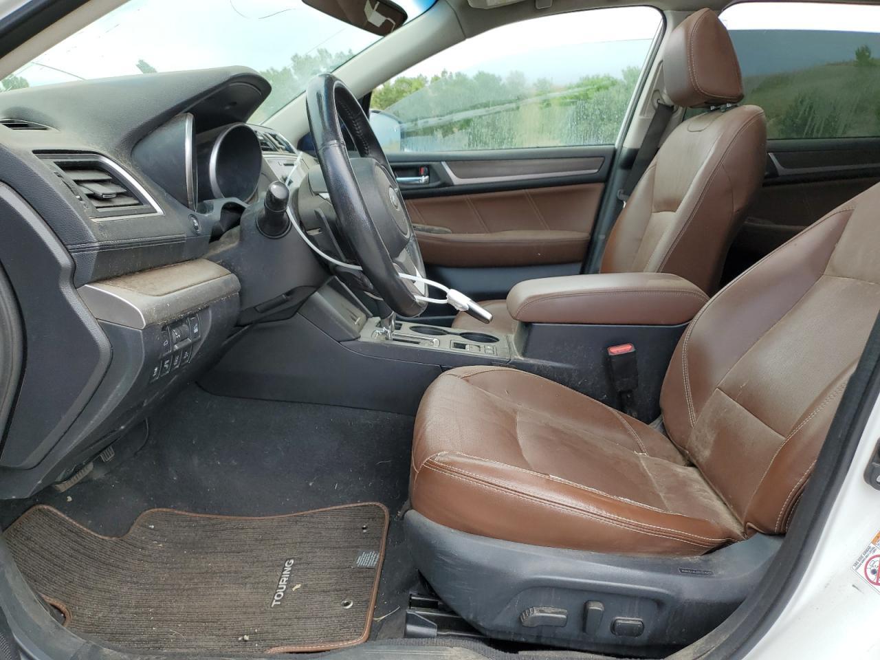 2018 Subaru Outback Touring - Image 7