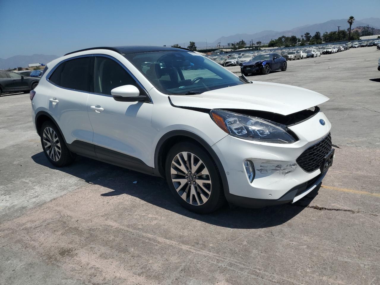 2020 Ford Escape Titanium - Фото 4