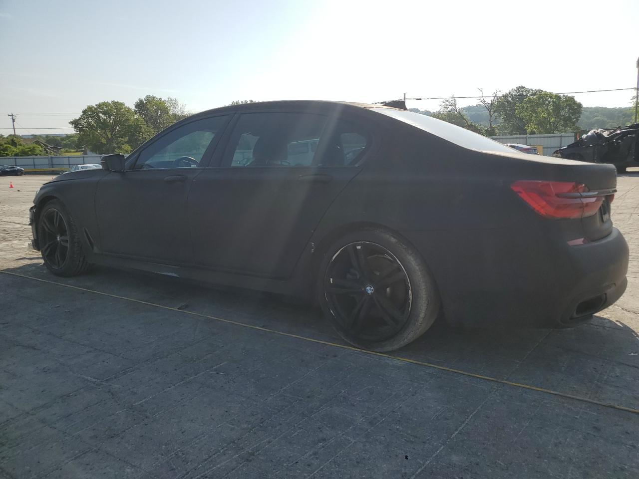 2019 BMW 750 I - Image 2
