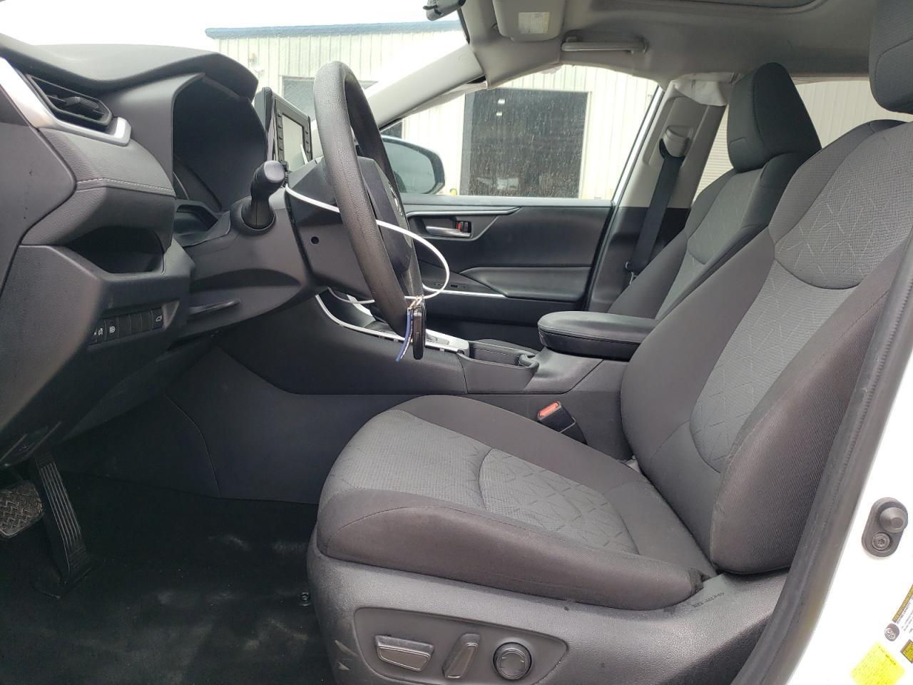 2021 Toyota Rav4 Xle - Image 7