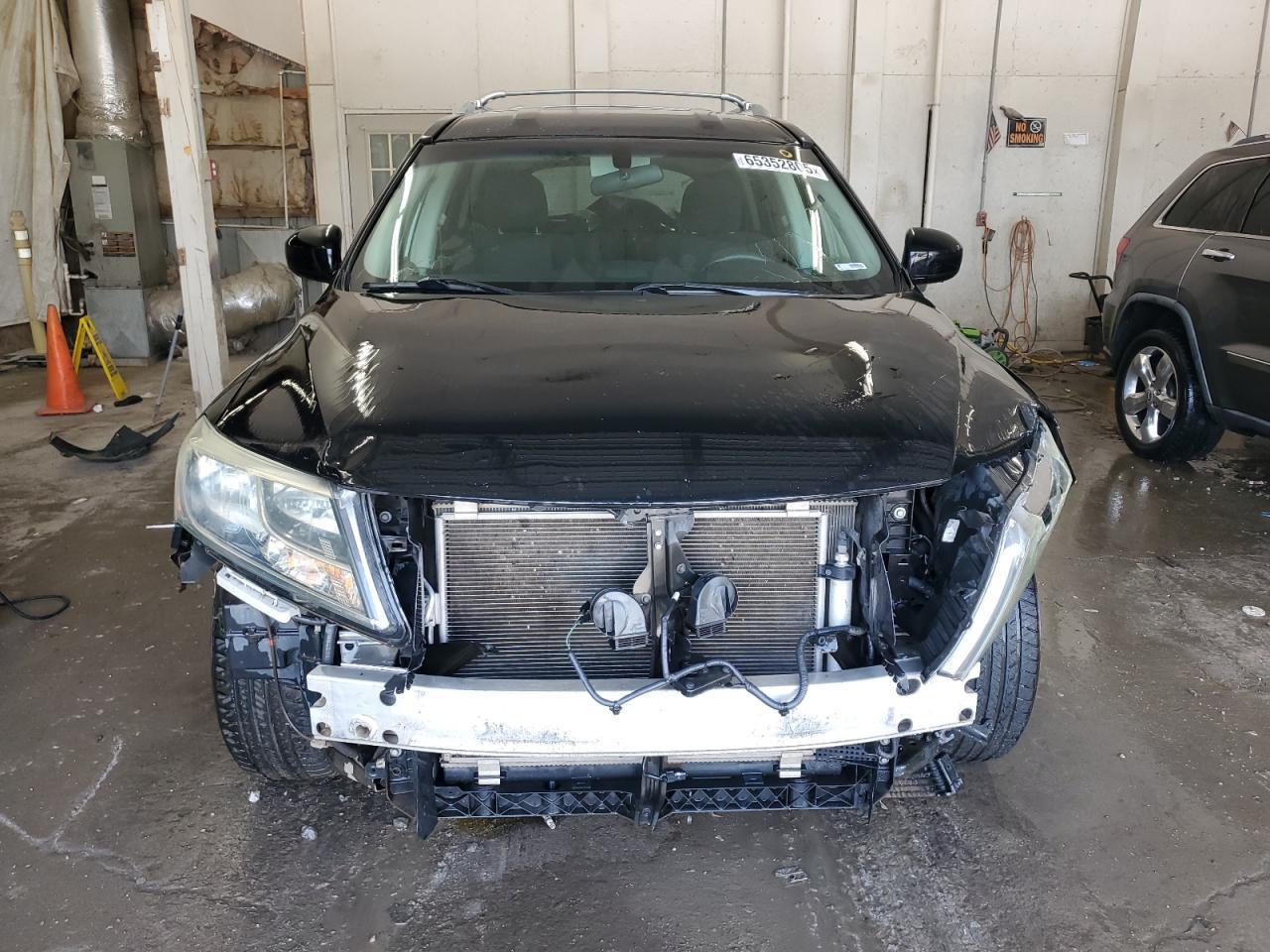 2015 Nissan Pathfinder S - Фото 5