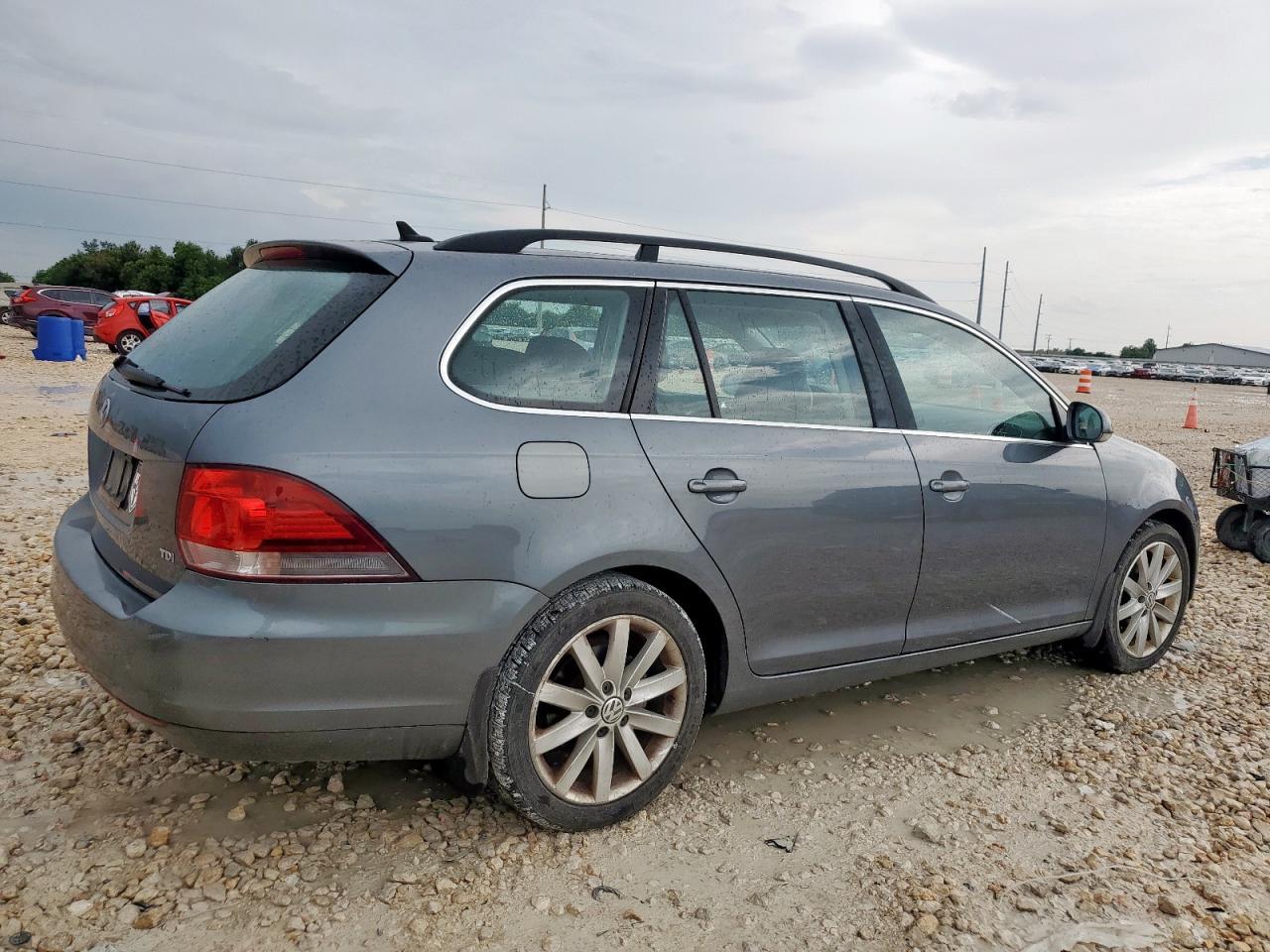 2013 Volkswagen Jetta Tdi - Image 3