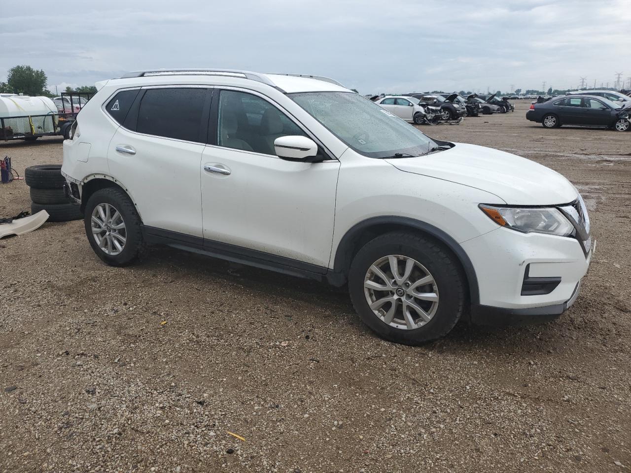 2017 Nissan Rogue S - Фото 4