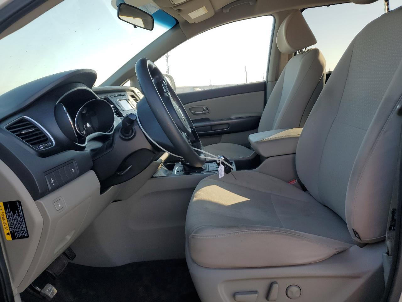 2016 Kia Sedona Lx - Фото 7