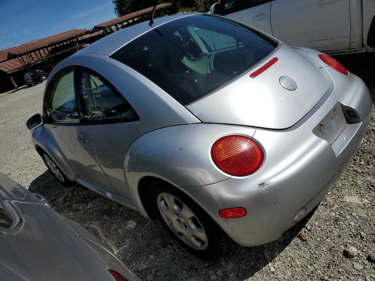 2003 Volkswagen New Beetle Gls - Фото 2