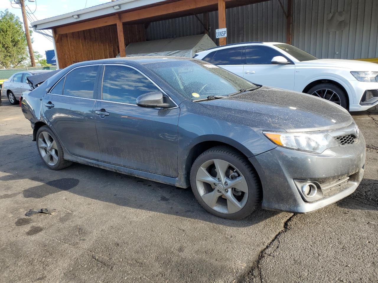 2012 Toyota Camry Se - Фото 4