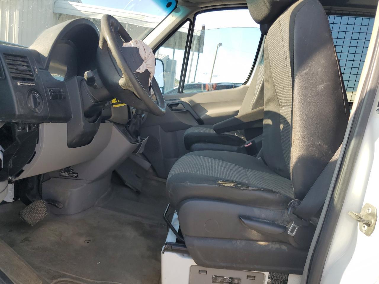 2012 Mercedes-Benz Sprinter 2500 - Image 7