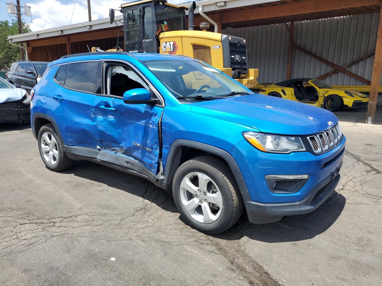 2019 Jeep Compass Latitude - Image 4