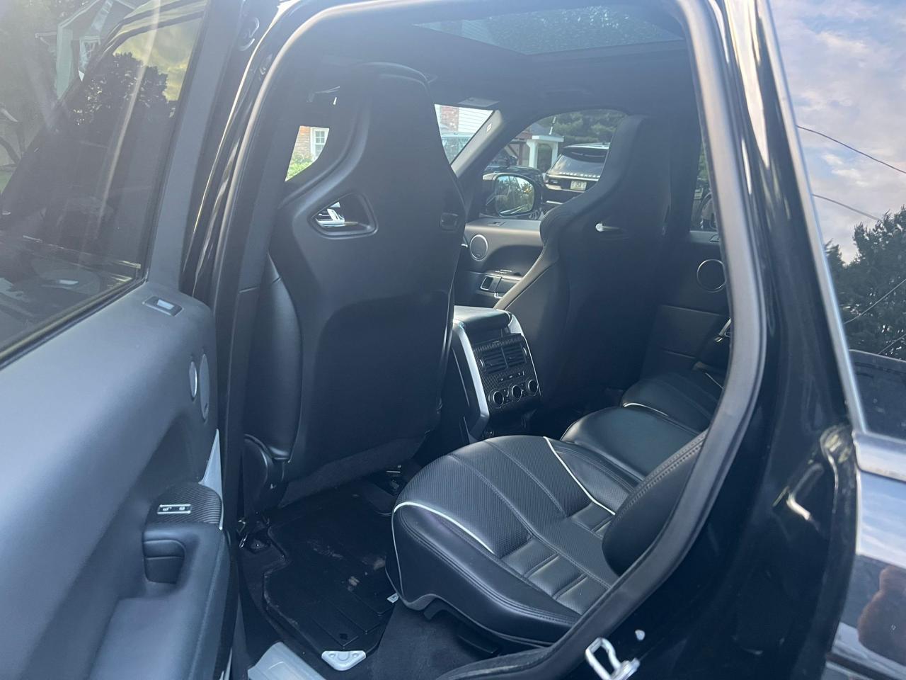 2015 Land Rover Range Rover Sport Svr - Image 6