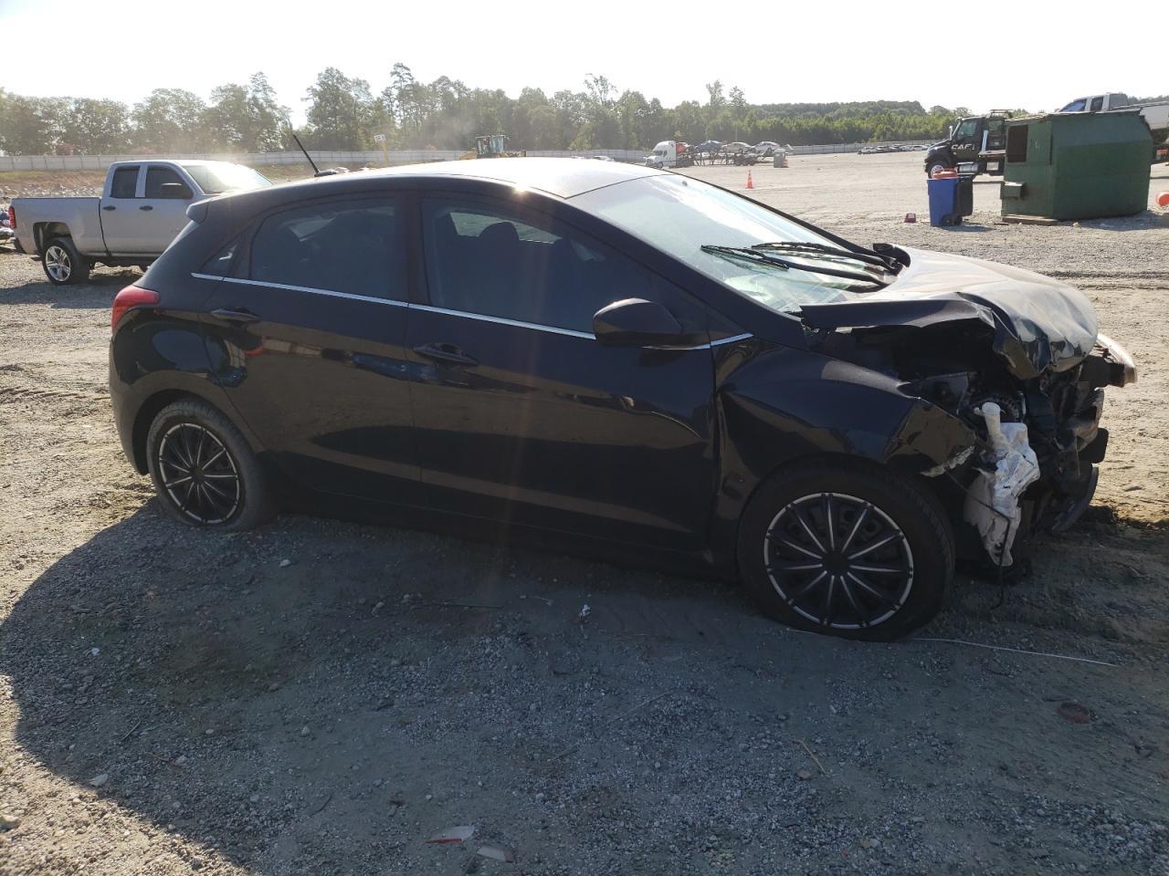 2017 Hyundai Elantra Gt - Фото 4