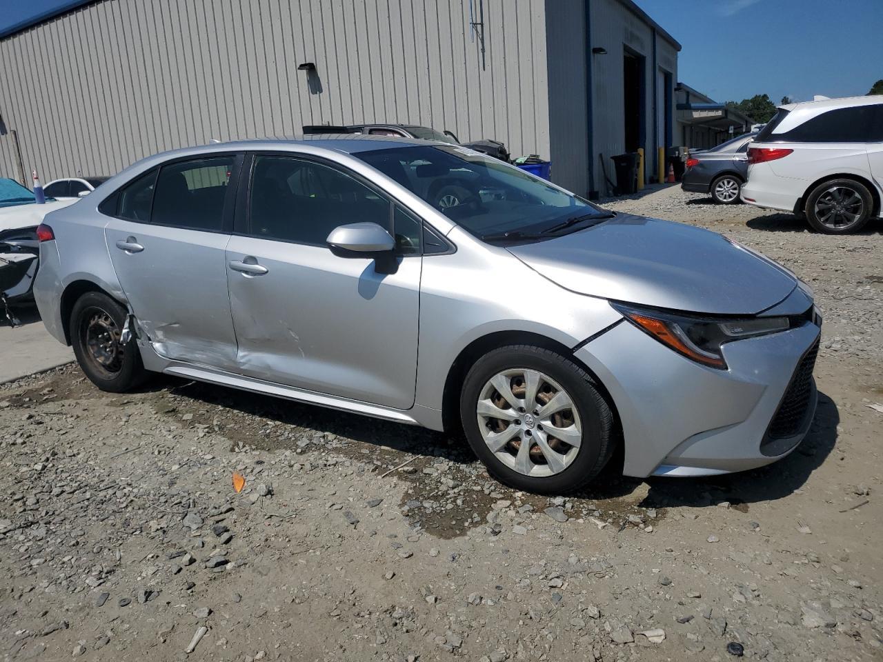 2020 Toyota Corolla Le - Image 4